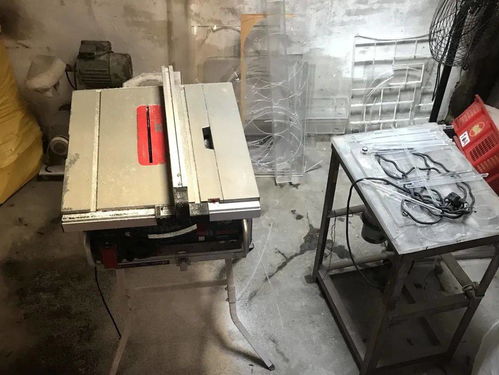 裝修風(fēng)波 三十萬投資，鄰里情斷于木工鋸聲